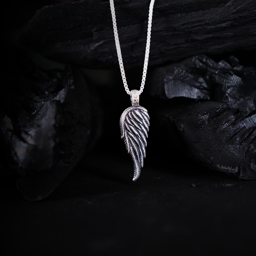 SILVER ANGEL WING PENDANT WITH LINK CHAIN