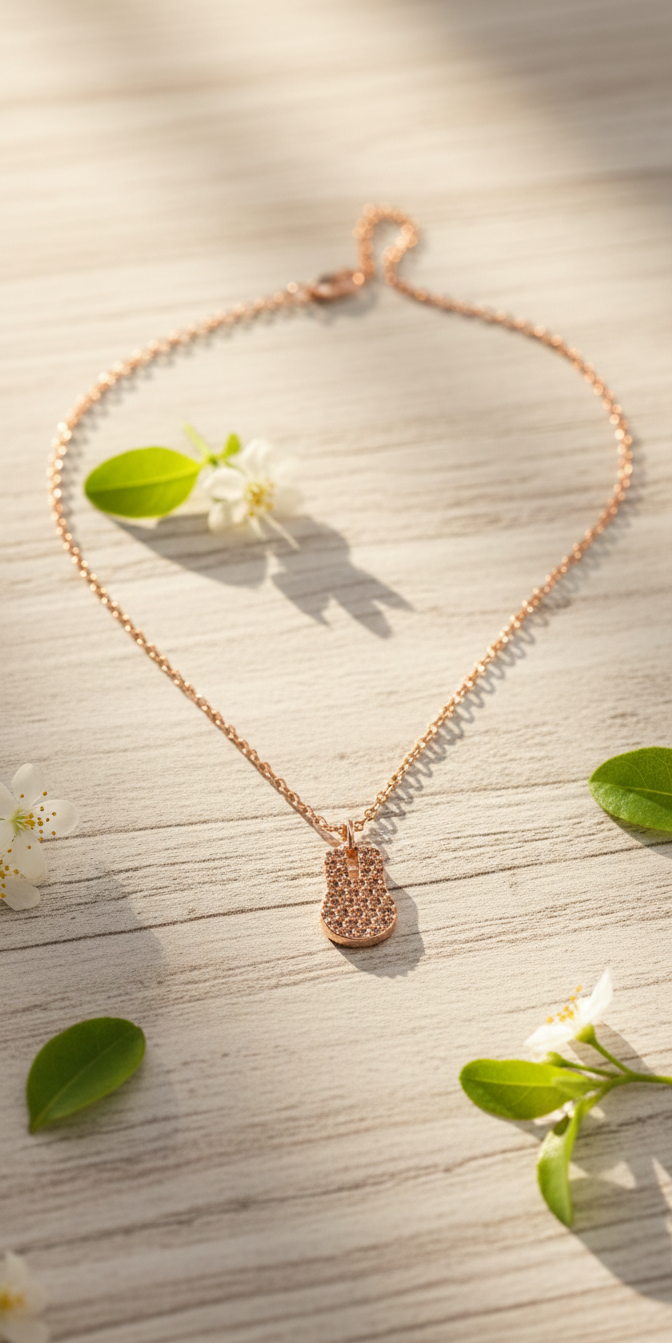 ROSE GOLD MIRROR PENDANT WITH LINK CHAIN