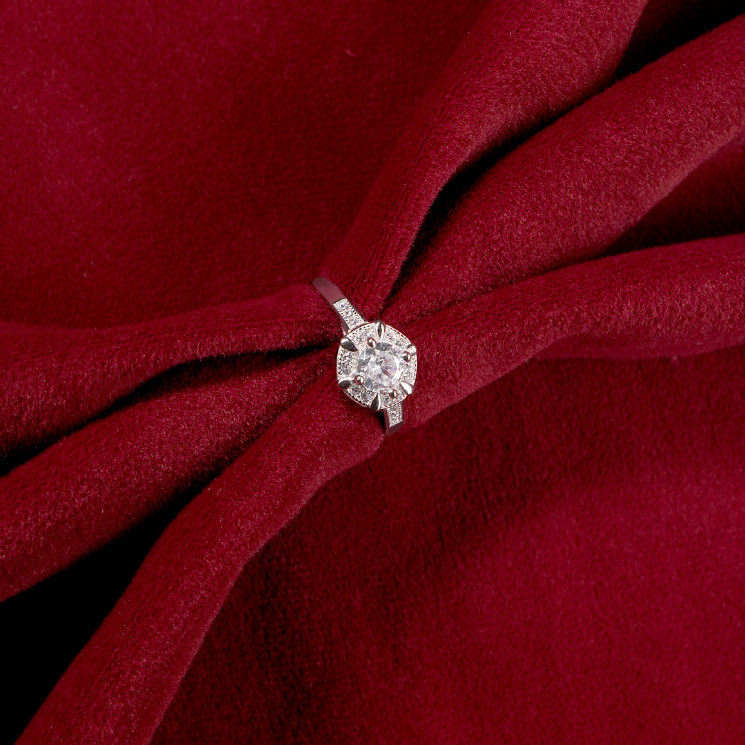 Silver Radiance Solitaire Ring