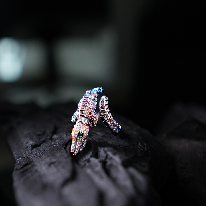 Emerald Alligator Ring