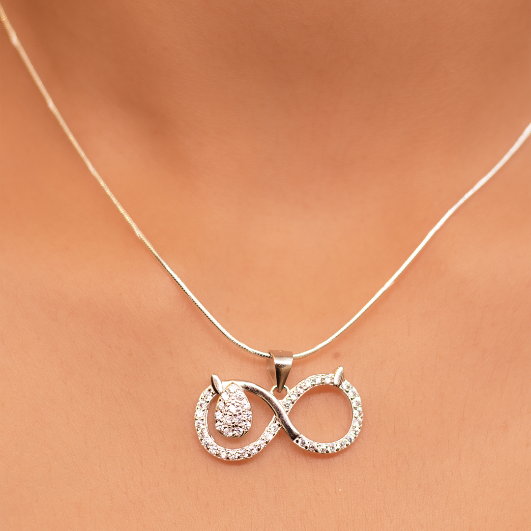 Silver Chain With Infinity Pendant