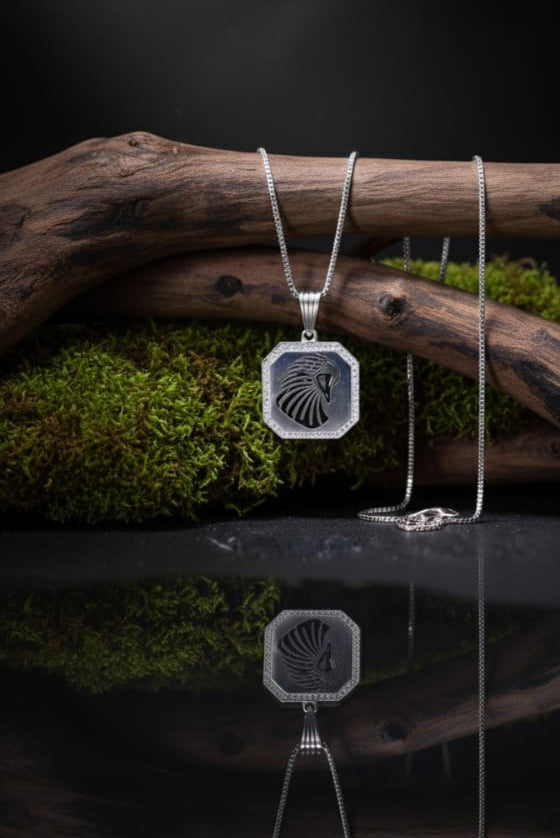 Silver Eagle Pendant With Link Chain