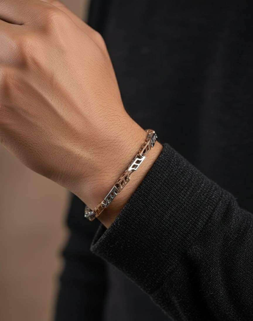 Dual-Tone Link Silver Bracelet