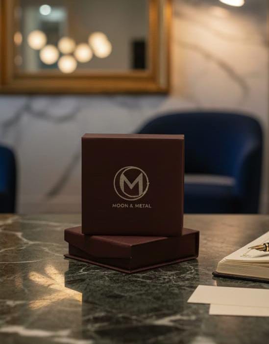 Silver Flower Necklace with Zircon