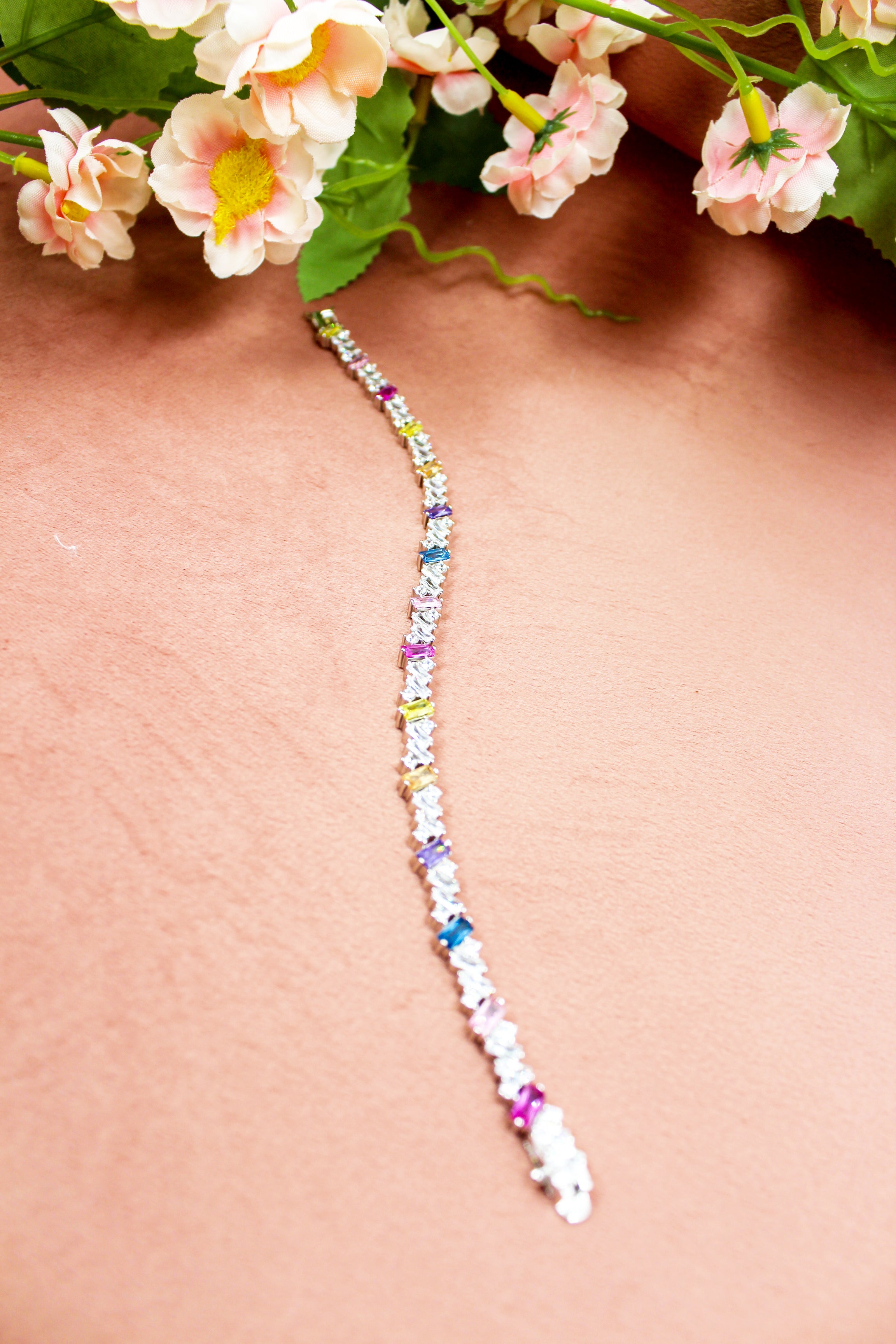 SILVER MULTICOLOURED BRACELET