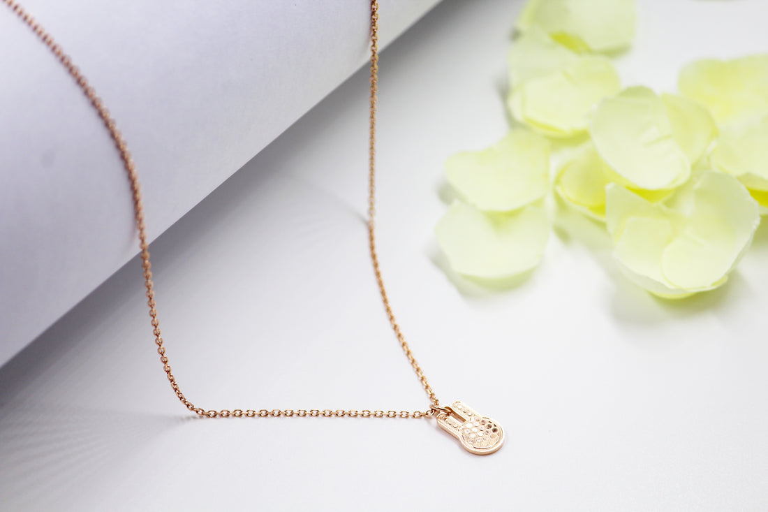 ROSE GOLD MIRROR PENDANT WITH LINK CHAIN