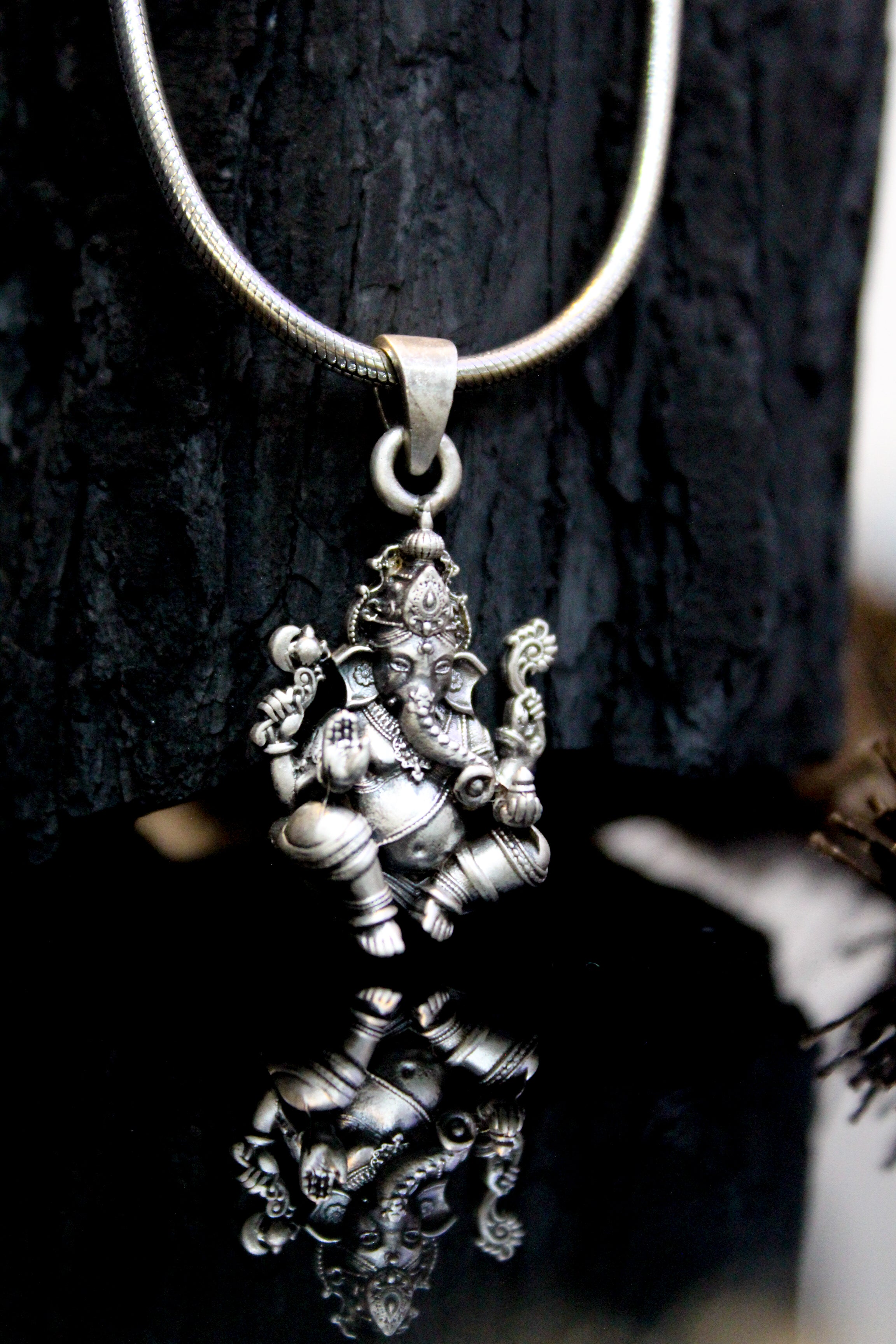 Oxidised Ganpati Blessings 3D Pendant With Link Chain