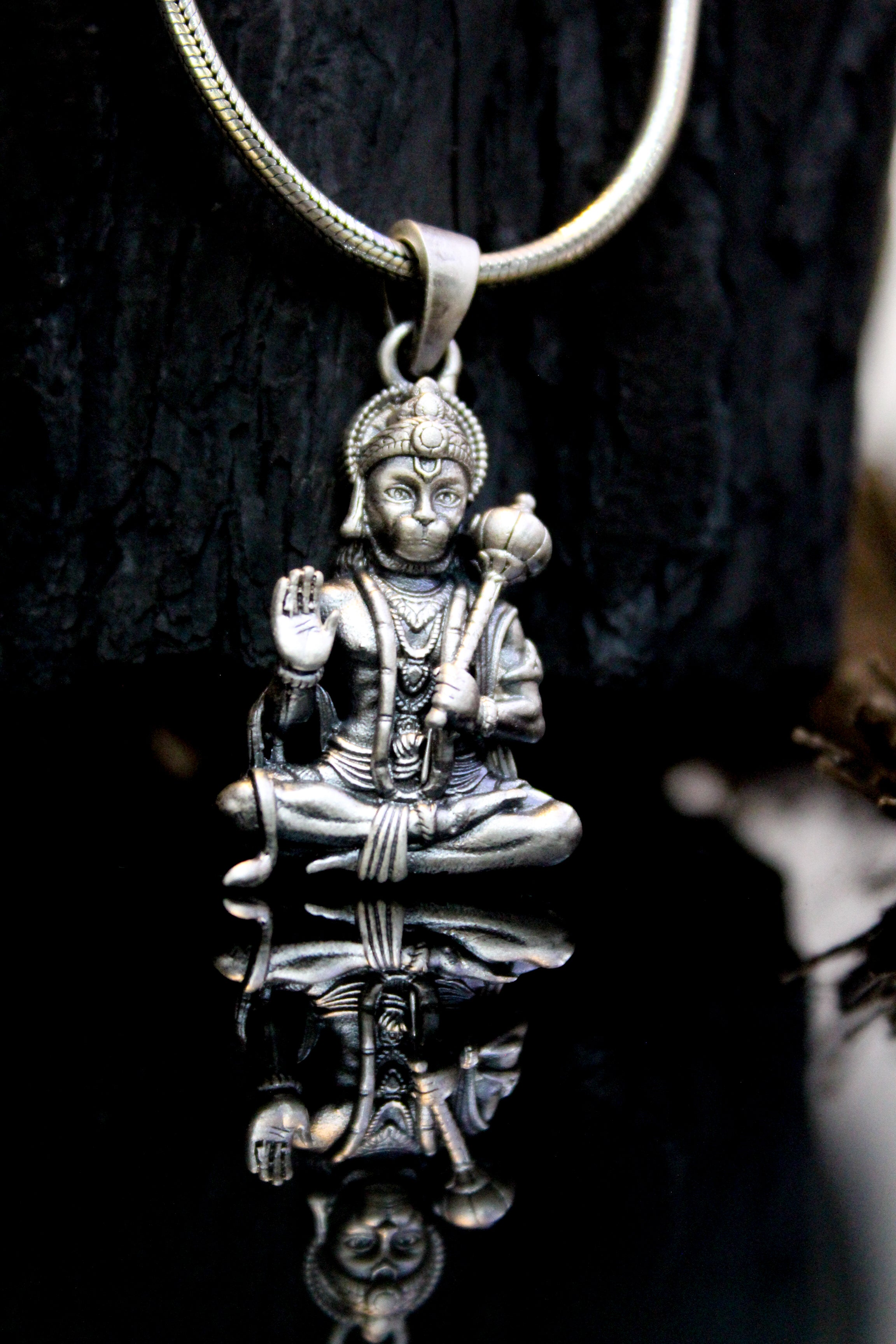 Oxidised Lord Hanuman 3D Pendent With Link Chain