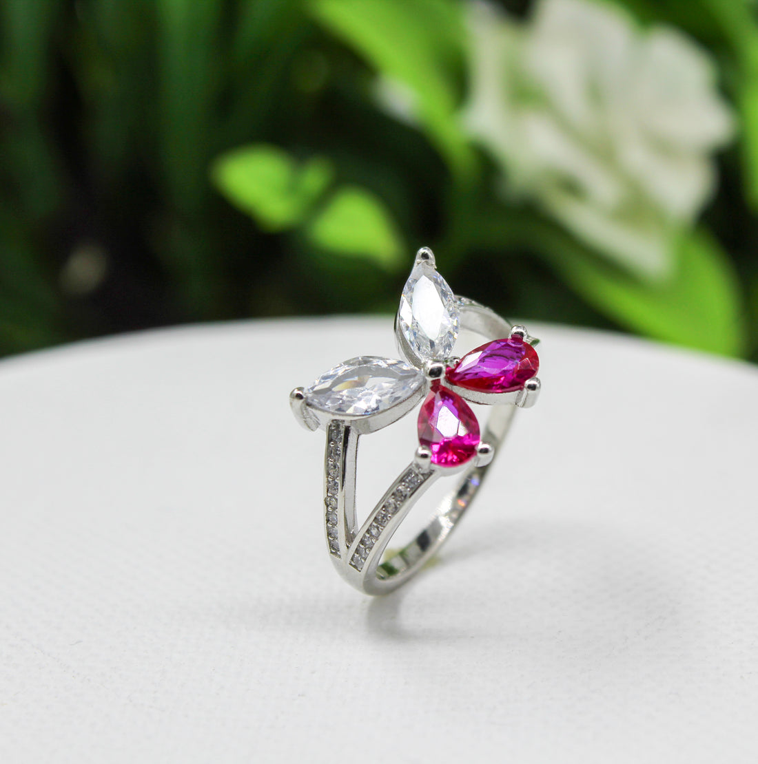 Fuchsia Flutter Ring